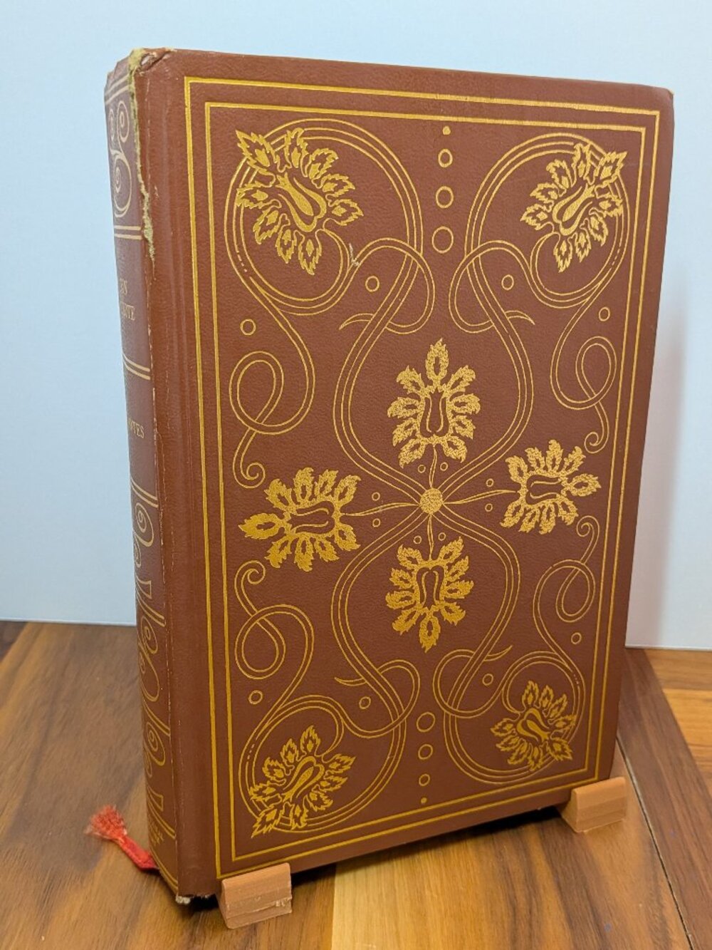 Don Quixote Cervantes International Collectors Library 1951 HC Gold Gilted Cover